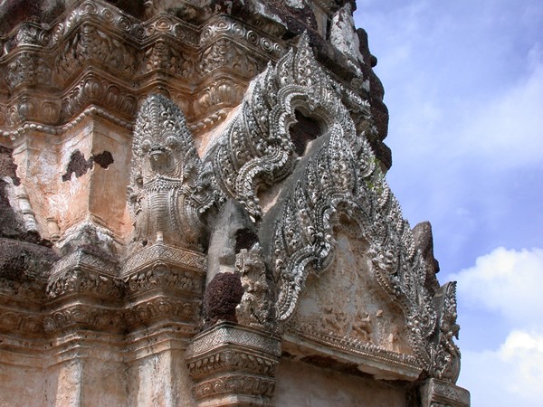 Wat Phra Phai Luang (Khmer tower detail)